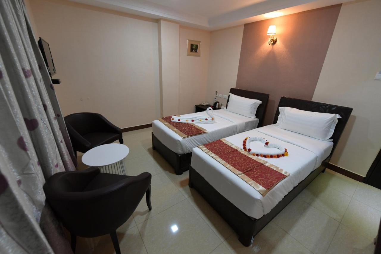 Coastal Grand Hotel Sampath Tiruchirappalli Exteriér fotografie