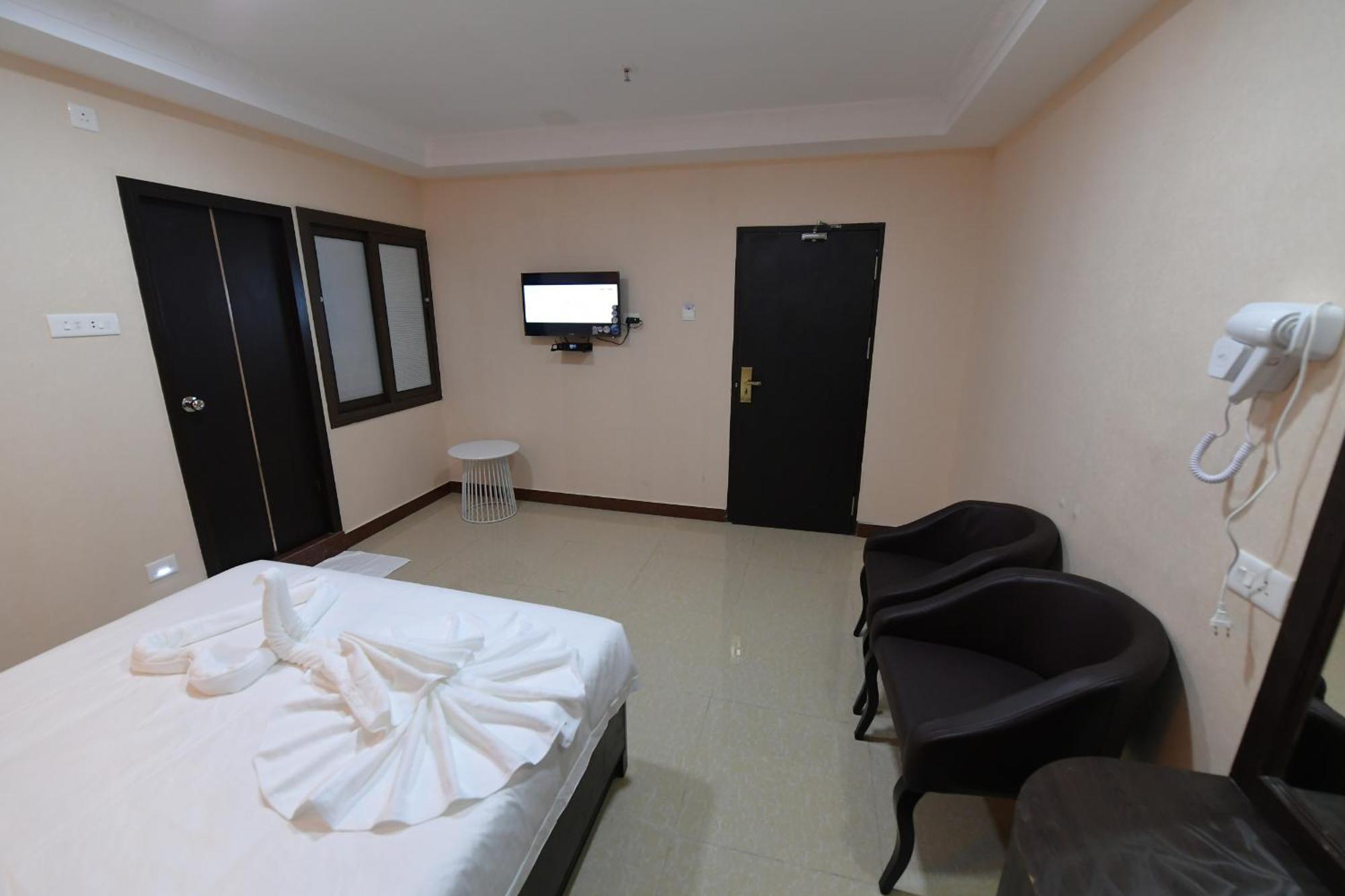 Coastal Grand Hotel Sampath Tiruchirappalli Exteriér fotografie