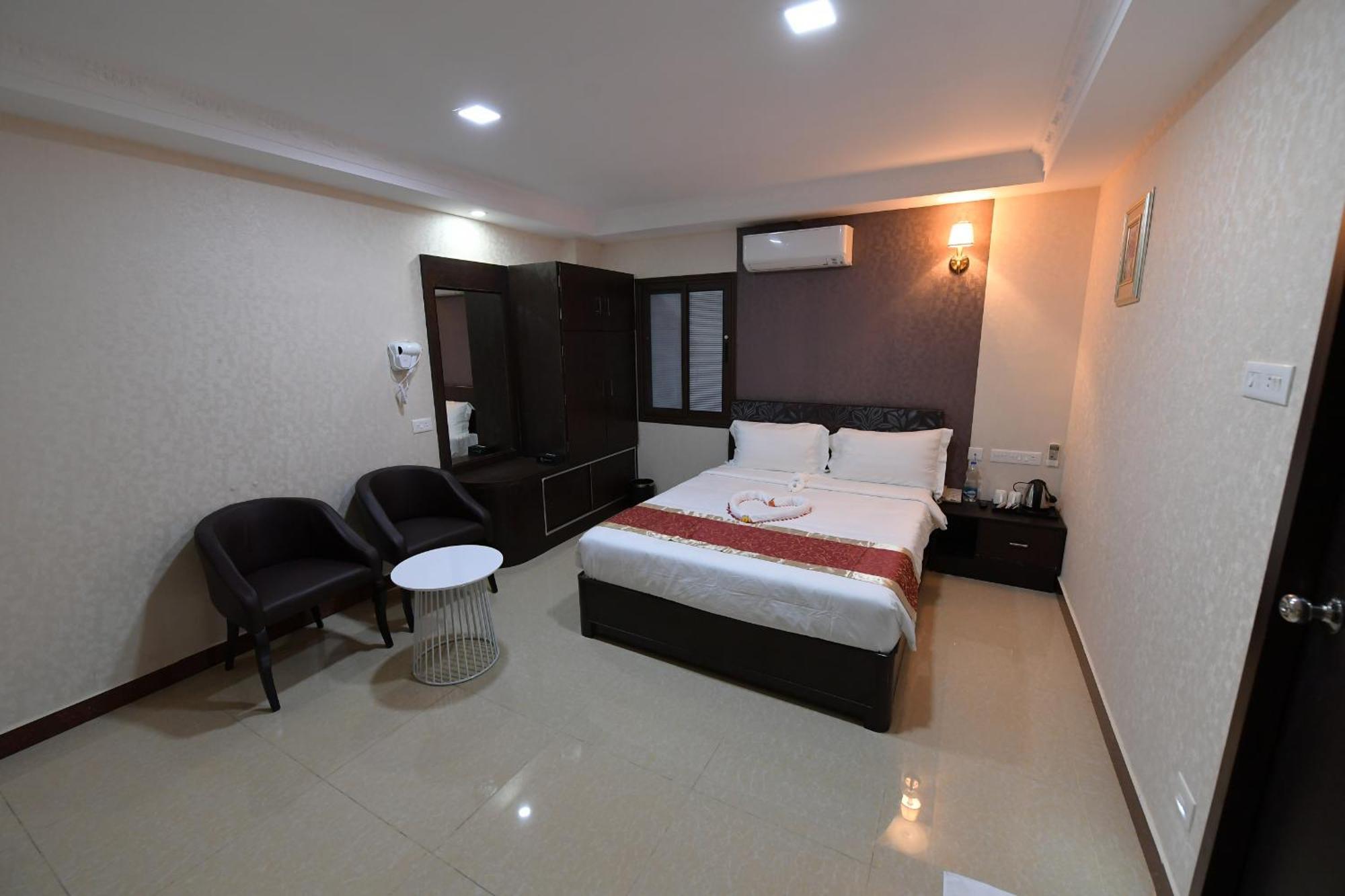Coastal Grand Hotel Sampath Tiruchirappalli Exteriér fotografie