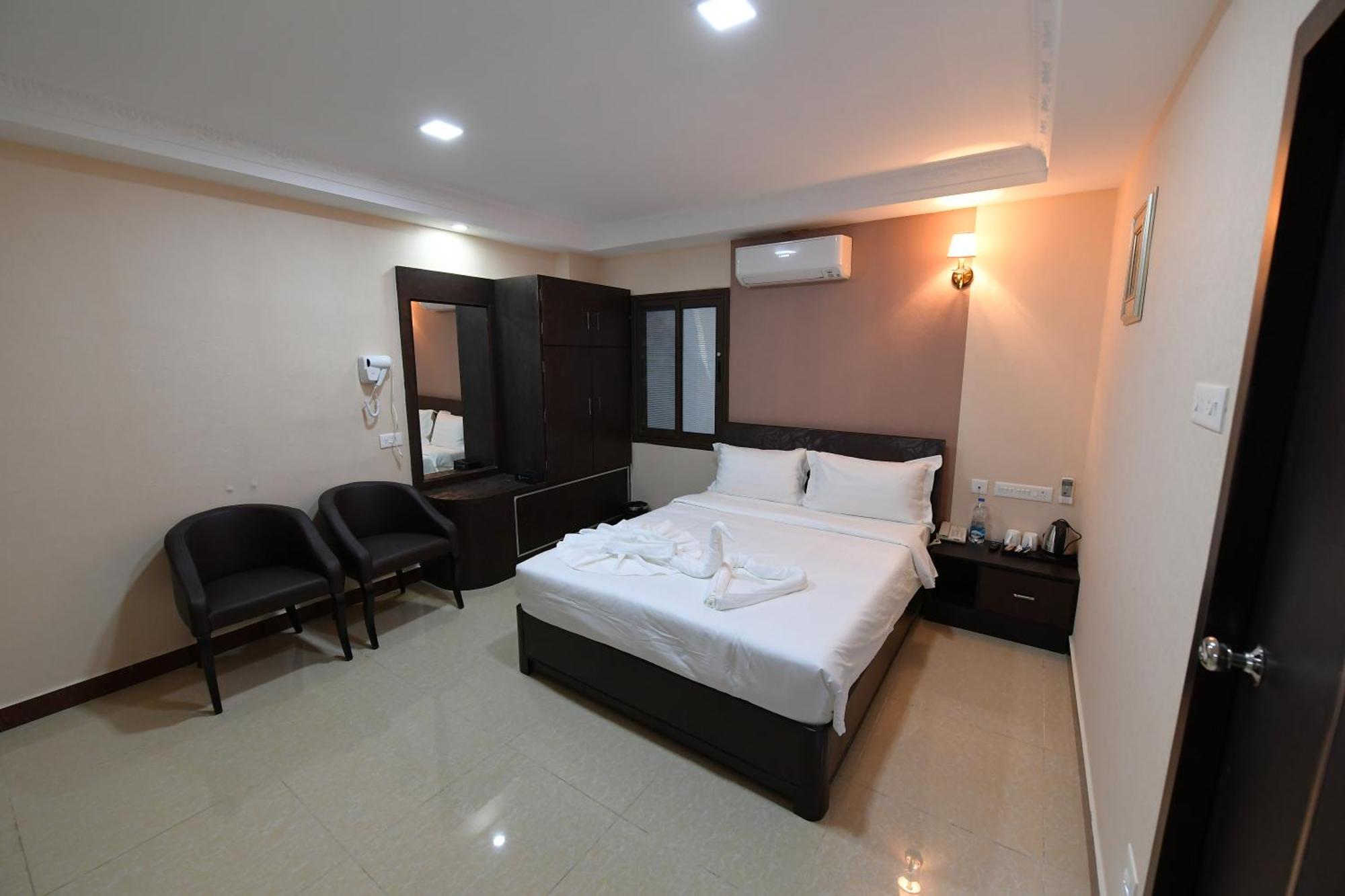 Coastal Grand Hotel Sampath Tiruchirappalli Exteriér fotografie
